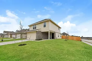 313 Fallow Deer Dr, Huntsville, TX 77320 - Photo 1