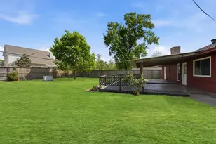 29038 Deadwood Ln, Shenandoah, TX 77381 - Photo 35