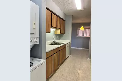 10203 Forum Park Drive #218, Houston, TX 77036 - Photo 7