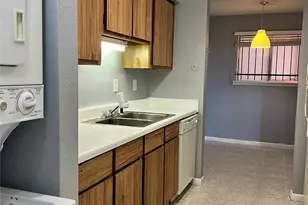10203 Forum Park Dr, Houston, TX 77036 - Photo 13