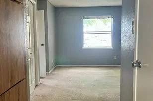 10203 Forum Park Dr, Houston, TX 77036 - Photo 9