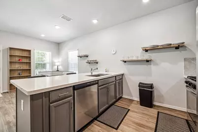 6913 New York Street, Houston, TX 77021 - Photo 9