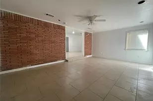 2015 Wycliffe Dr, Houston, TX 77043 - Photo 17