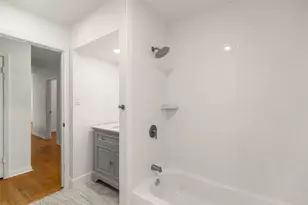 2015 Wycliffe Dr, Houston, TX 77043 - Photo 15