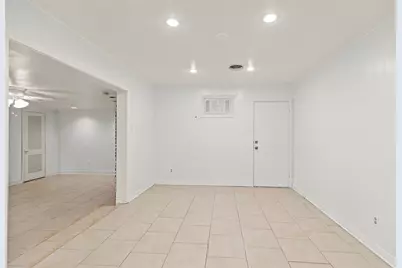 2015 Wycliffe Drive, Houston, TX 77043 - Photo 5