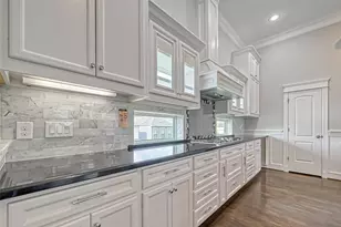 2113 Bidwell Dr, Houston, TX 77018 - Photo 17