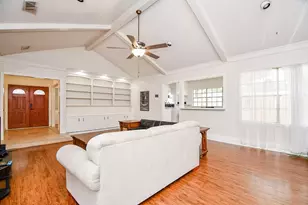 8118 Brinkworth Ln, Houston, TX 77070 - Photo 3