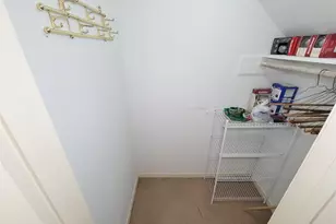 10212 Longmont Dr, Houston, TX 77042 - Photo 29