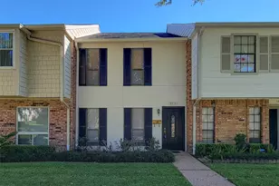10212 Longmont Dr, Houston, TX 77042 - Photo 1