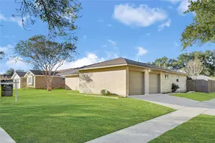 8802 Tanager St, Houston, TX 77036 - Photo 3