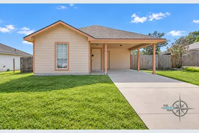 8825 E Buffalo Circle, Willis, TX 77378 - Photo 1