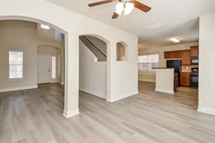 3747 W Ashford Villa, Houston, TX 77082 - Photo 9