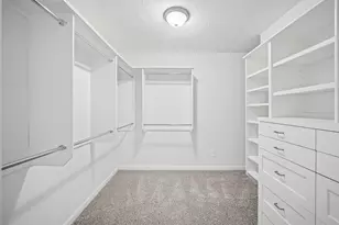 909 King St, Houston, TX 77022 - Photo 15