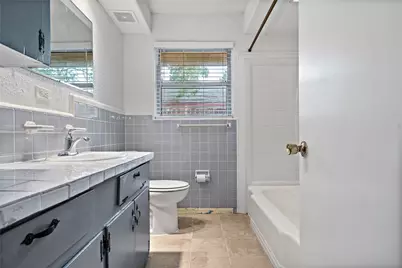 4310 Ebbtide Drive, Houston, TX 77045 - Photo 15