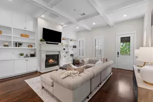 609 Allston St, Houston, TX 77007 - Photo 9