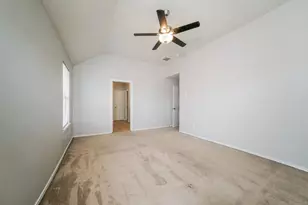 13030 Sandhill Park Ln, Houston, TX 77044 - Photo 11