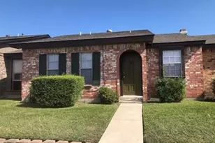 1517 Barcelona Way, Baytown, TX 77520 - Photo 1