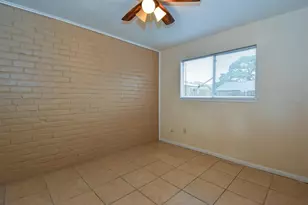 1517 Barcelona Way, Baytown, TX 77520 - Photo 15