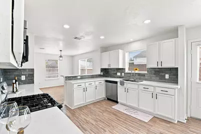 17010 Chason Court, Houston, TX 77084 - Photo 3