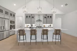 12102 Willow Way Ave, Mont Belvieu, TX 77535 - Photo 5