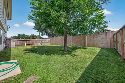 9626 Ravens Nest Court, Houston, TX 77083 - Photo 47