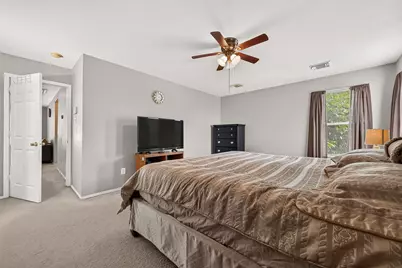 9626 Ravens Nest Court, Houston, TX 77083 - Photo 37