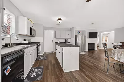 9626 Ravens Nest Court, Houston, TX 77083 - Photo 17