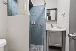 8973 Imogene St, Houston, TX 77036 - Photo 25