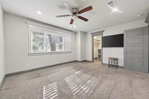 8973 Imogene St, Houston, TX 77036 - Photo 35