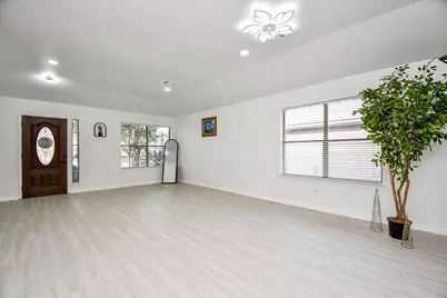 16343 Dryberry Court, Houston, TX 77083 - Photo 5