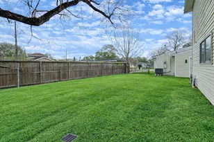 6603 Narcissus St, Houston, TX 77087 - Photo 49