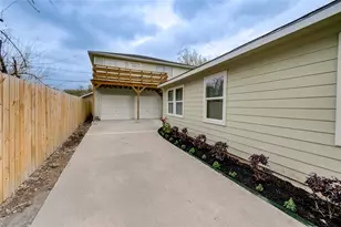 6603 Narcissus St, Houston, TX 77087 - Photo 3