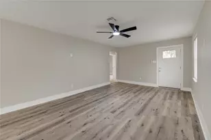 6603 Narcissus St, Houston, TX 77087 - Photo 5