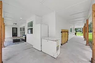 18644 Oak Shadow Cir, Conroe, TX 77302 - Photo 29