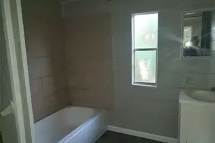 12175 Hilltop Dr, Willis, TX 77318 - Photo 11