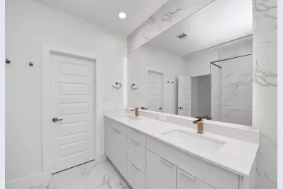 2222 Via Isa Lane, Houston, TX 77051 - Photo 25