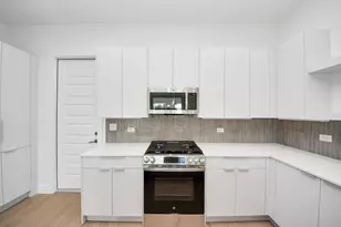2222 Via Isa Ln, Houston, TX 77051 - Photo 3