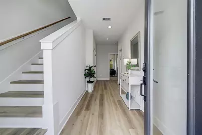 846 Elkhart Street #E, Houston, TX 77091 - Photo 15