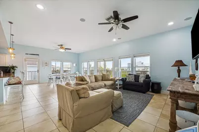 4015 Warchest Court, Galveston, TX 77554 - Photo 11