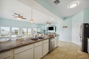 4015 War Chest Ct, Galveston, TX 77554 - Photo 17