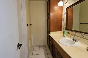 9415 Spellman Rd, Houston, TX 77031 - Photo 17