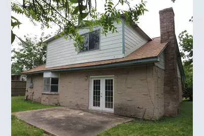 501 S Holmes Street, La Porte, TX 77571 - Photo 3