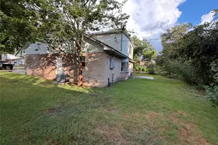 501 S Holmes St, La Porte, TX 77571 - Photo 17