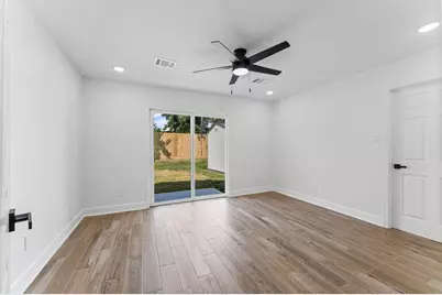 1818 Nina Lee Lane, Houston, TX 77018 - Photo 19