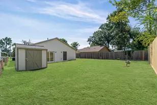 1818 Nina Lee Ln, Houston, TX 77018 - Photo 23