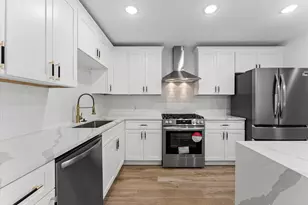 1818 Nina Lee Ln, Houston, TX 77018 - Photo 7