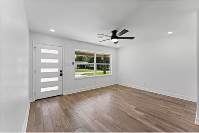 1818 Nina Lee Lane, Houston, TX 77018 - Photo 3