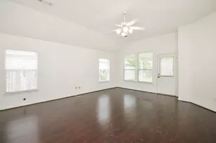 7038 Cornflower Ln, Katy, TX 77494 - Photo 11