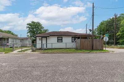 1209 Cabell St, Houston, TX 77022 - Photo 7