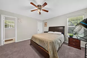 6039 Willow Glen Dr, Houston, TX 77033 - Photo 21